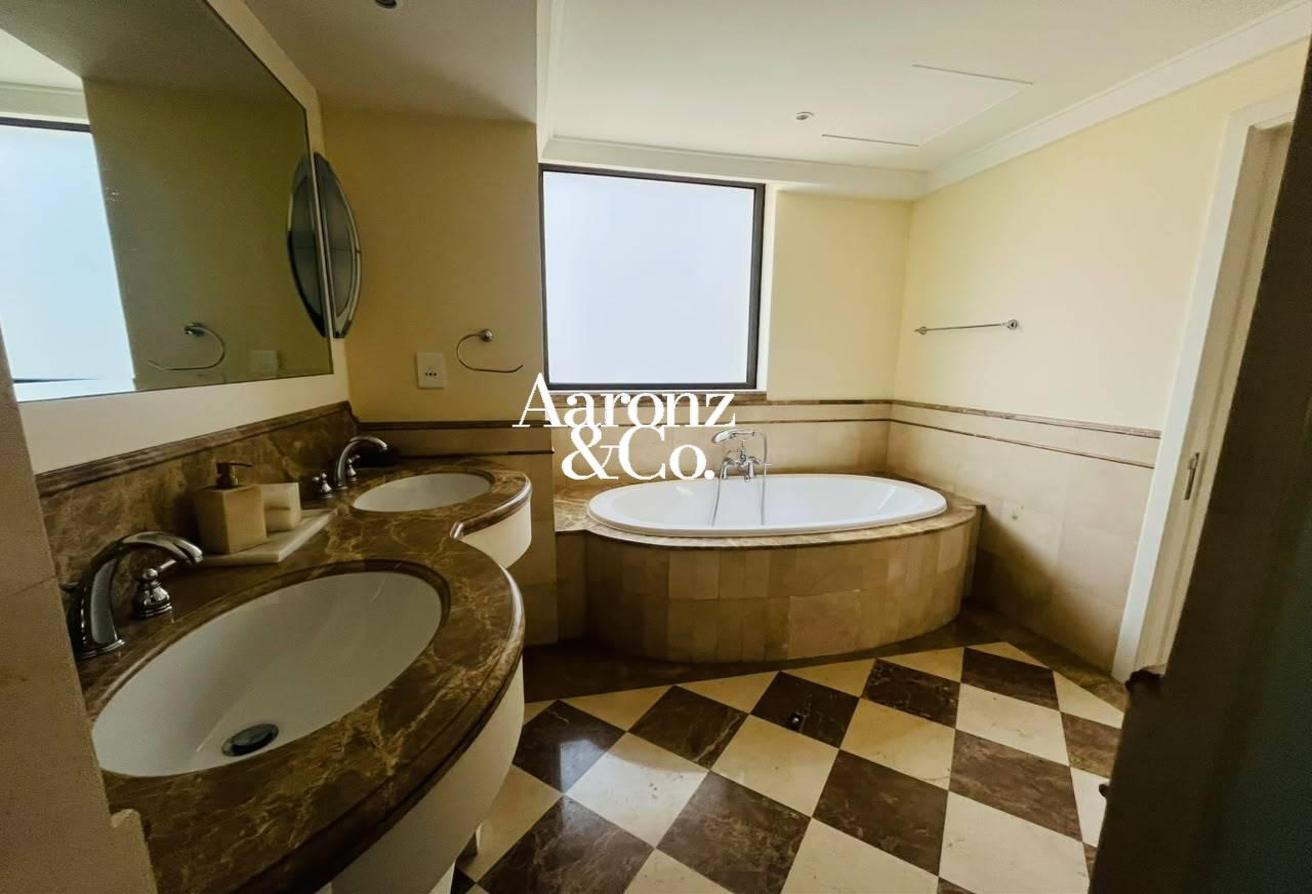 Vacant Penthouse | Marina, Sea and Community View photo 25