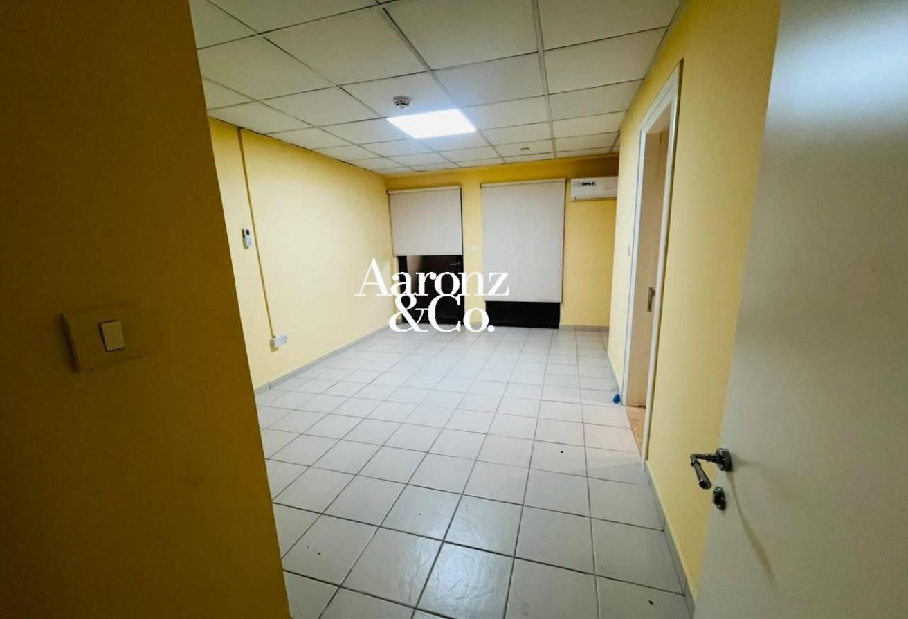 Vacant Penthouse | Marina, Sea and Community View photo 16