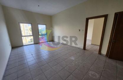 شقة - غرفة نوم - 2 حمامات للايجار في بناية 148-202 - طراز مغولي - ديسكفري جاردنز - دبي
