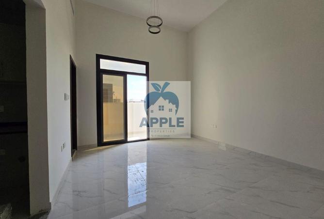 60908000 - Property Image 2