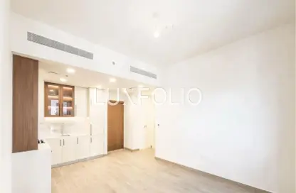 شقة - غرفة نوم - 1 حمام للايجار في ذا هاميلتون - تاون سكوير - دبي