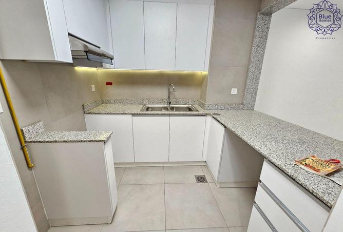 83653677 - Property Image 3