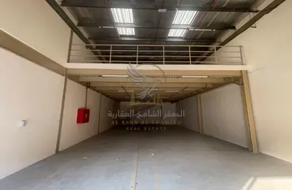 مستودع - استوديو - 1 حمام للايجار في الجرف الصناعية 2 - الجرف الصناعية - عجمان