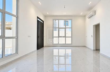 Villa - 5 - 7+ for rent in Al Rahba - Abu Dhabi