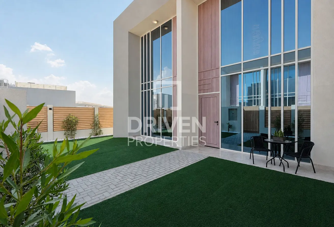 163700228 - Property Main Image
