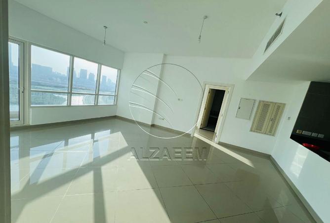 83641208 - Property Image 3