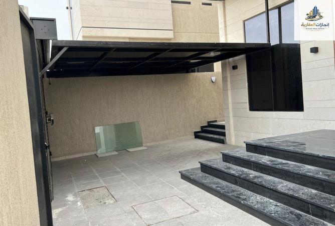 69891100 - Property Image 3