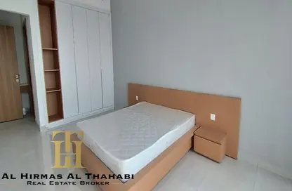 شقة - 2 غرف نوم - 3 حمامات للايجار في برج بلو ويفز - مجمع دبي ريزيدنس - دبي لاند - دبي