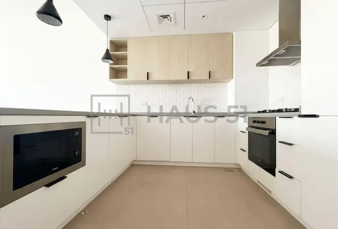 80698817 - Property Image 3