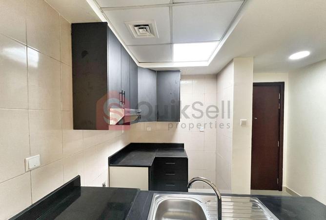 SPACIOUS 1BR | PRIME LOCATION | NEAR DMCC METRO photo 3
