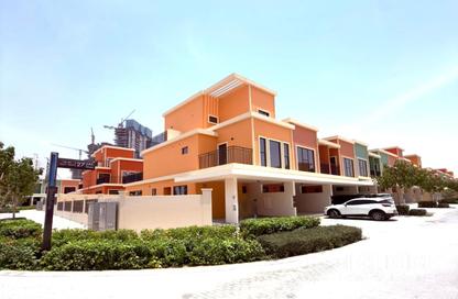Villa - 5 Bedrooms - 6 Bathrooms for rent in Portofino - Damac Lagoons - Dubai