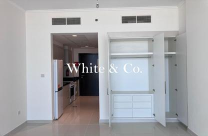 Apartment - Studio - 1 Bathroom for rent in Carson C - Carson - Damac Hills - Dubai Apartment - Studio - 1 Bathroom for rent in Carson C - Carson - Damac Hills - Dubai