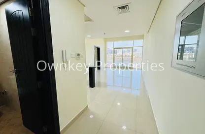 Apartment - 1 Bedroom - 2 Bathrooms for rent in Burj Residency - District 11 - Jumeirah Village Circle - Dubai