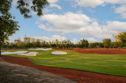 فيلا - 5 - 6 للبيع في السنديان - عقارات جميرا للجولف - دبي فيلا - 5 - 6 للبيع في السنديان - عقارات جميرا للجولف - دبي