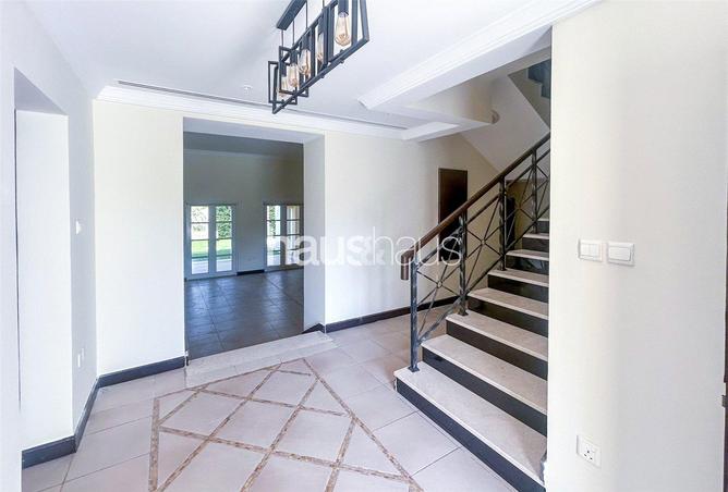56143867 - Property Image 2