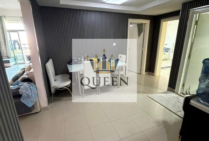 102831429 - Property Image 2