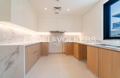 Townhouse - 4 - 5 for sale in Jebel Ali Village Townhouses - Jebel Ali Village - Jebel Ali - Dubai