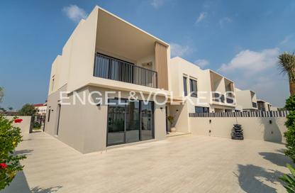 Townhouse - 4 - 5 for sale in Jebel Ali Village Townhouses - Jebel Ali Village - Jebel Ali - Dubai