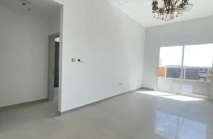 شقة - غرفة نوم - 2 حمامات للايجار في الجرف 3 - الجرف - عجمان وسط المدينة - عجمان