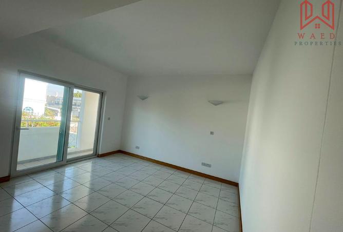98256370 - Property Image 2