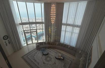 Apartment - 6 Bedrooms - 7 Bathrooms for sale in Blue Tower - Al Majaz 3 - Al Majaz - Sharjah Apartment - 6 Bedrooms - 7 Bathrooms for sale in Blue Tower - Al Majaz 3 - Al Majaz - Sharjah
