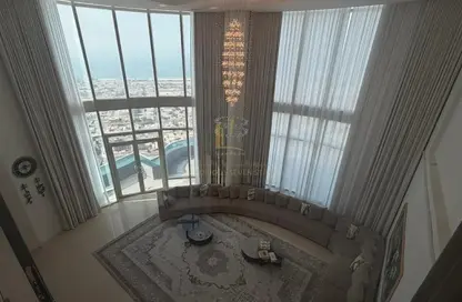 Apartment - 6 Bedrooms - 7 Bathrooms for sale in Blue Tower - Al Majaz 3 - Al Majaz - Sharjah