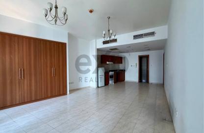 Apartment - Studio - 1 for rent in Skycourts Tower E - Skycourts Towers - Dubai Land Residence Complex - Dubai