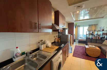 Apartment - 1 Bathroom for rent in Lake View Tower - JLT Cluster B - Jumeirah Lake Towers - Dubai