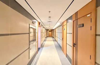 شقة - 2 غرف نوم - 2 حمامات للايجار في سراب 2 - الجادة - الشارقة