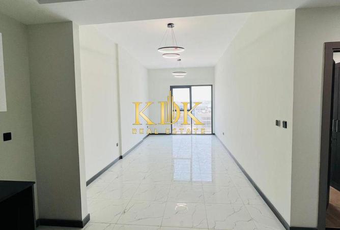 94025741 - صورة العقار 3