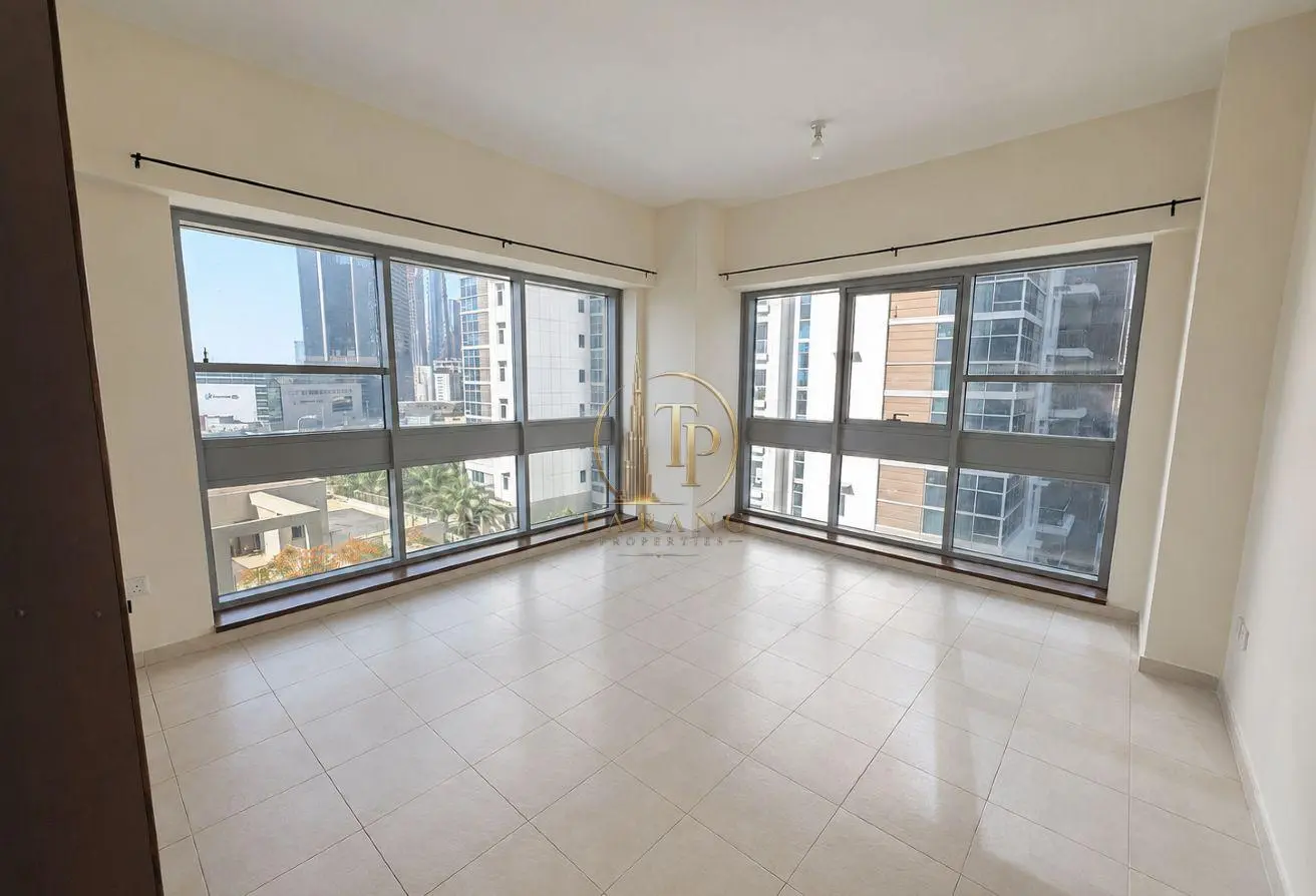 128354652 - Property Main Image