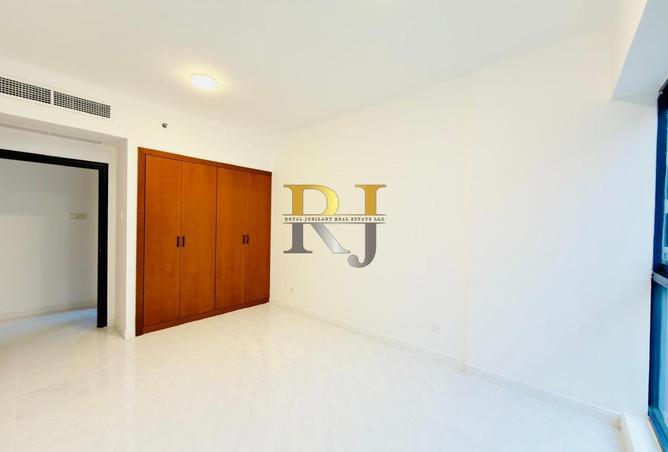 103687848 - Property Image 3