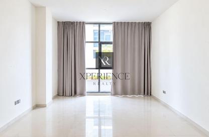 Apartment - Studio - 1 for sale in Golf Promenade 3A - Golf Promenade 3 - Golf Town - Damac Hills - Dubai