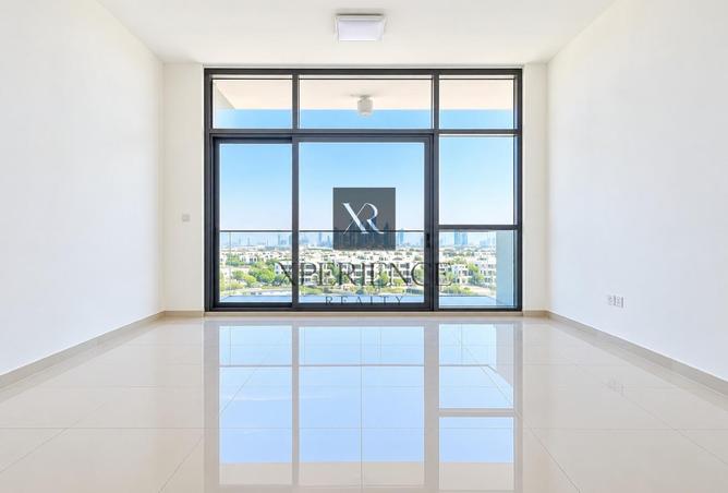 Golf View Studio | BALCONY ACCESS