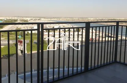 Apartment - 2 Bedrooms - 2 Bathrooms for sale in Waters Edge - Yas Island - Abu Dhabi