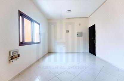 Apartment - Studio - 1 for rent in Fire Station Road - Muwaileh - Sharjah