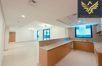 Apartment - 3 Bedrooms - 5 Bathrooms for rent in Haas Building - Jumeirah Garden City - Al Satwa - Dubai
