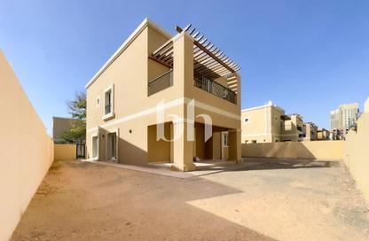 Villa - 4 Bedrooms - 5 Bathrooms for rent in Semmer Villas - Dubai Silicon Oasis - Dubai