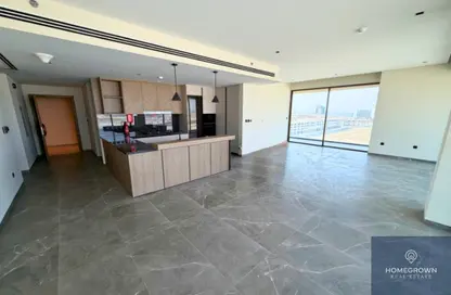 Apartment - 3 Bedrooms - 5 Bathrooms for sale in Haven Living - Dubai Islands - Dubai