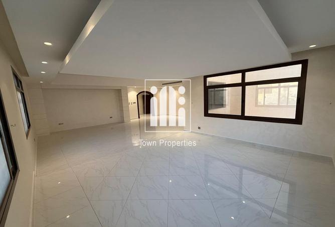 75011453 - Property Image 2