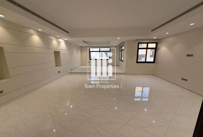 75011453 - Property Main Image