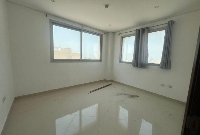 79003831 - Property Image 3