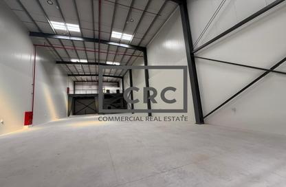 Warehouse - Studio - 2 Bathrooms for rent in Dubai Investment Park 2 (DIP 2) - Dubai Investment Park (DIP) - Dubai