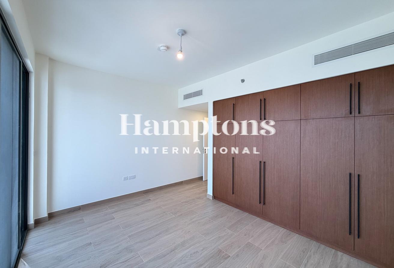 Dublex | Ready To Move In | Semi Furnished photo 16