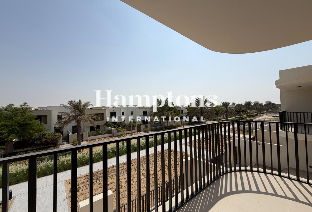 Dublex | Ready To Move In | Semi Furnished photo 12