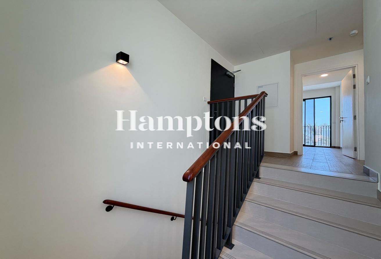 Dublex | Ready To Move In | Semi Furnished photo 7