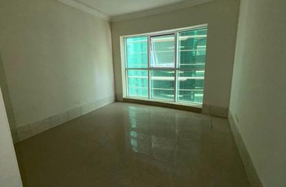 Apartment - 2 Bedrooms - 3 Bathrooms for rent in Crystal Plaza - Al Majaz 1 - Al Majaz - Sharjah