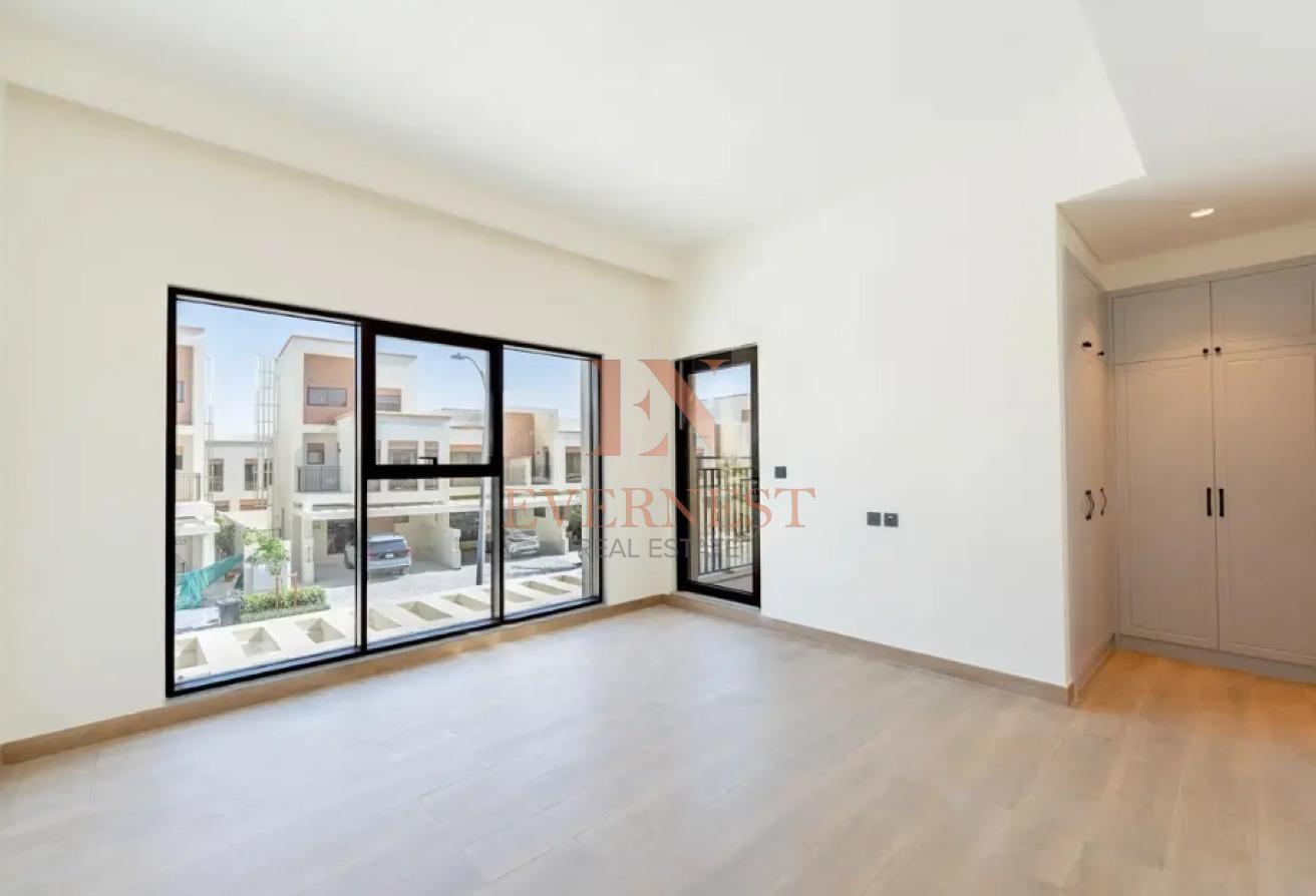 Luxury Lagoon Living | Prime Community photo 7