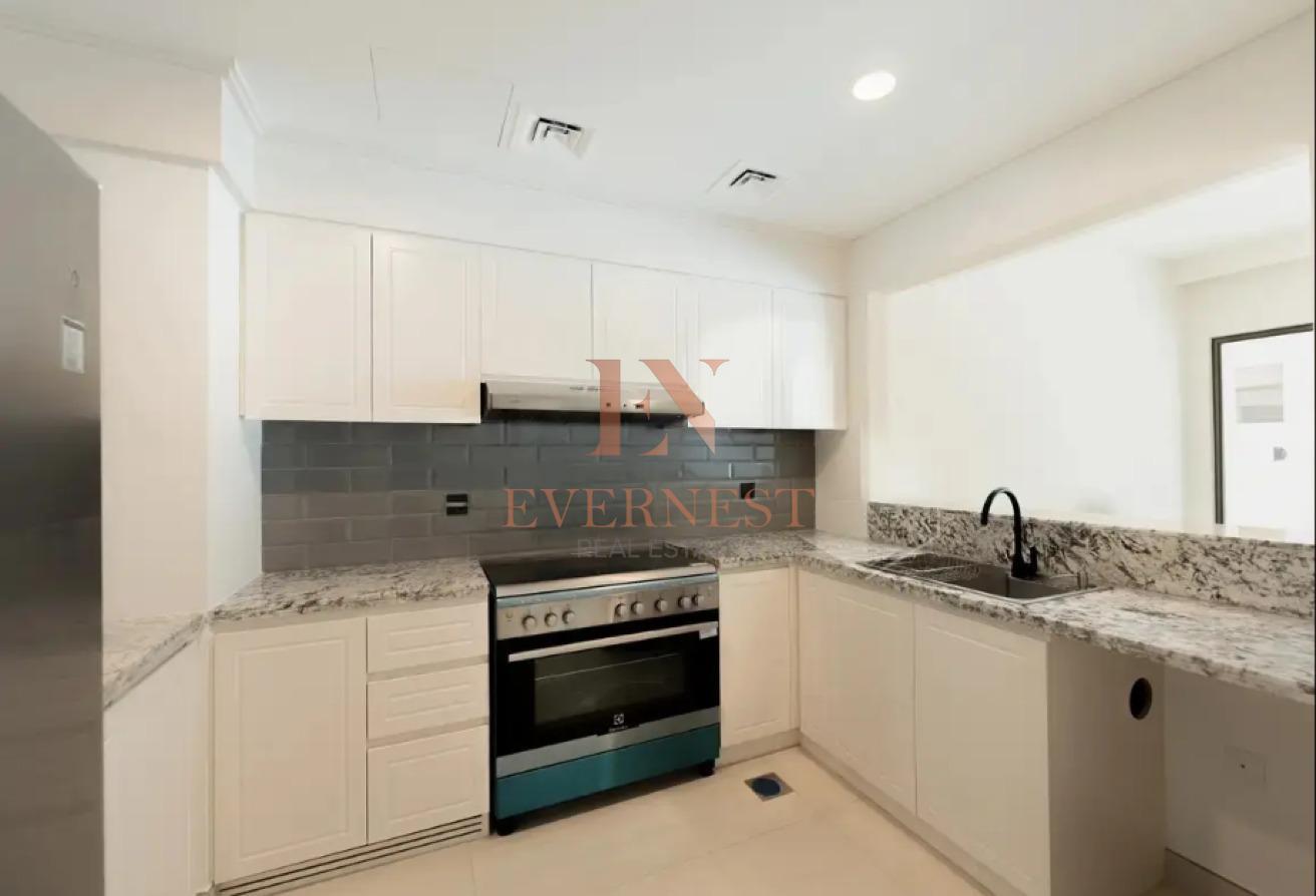 Luxury Lagoon Living | Prime Community photo 18