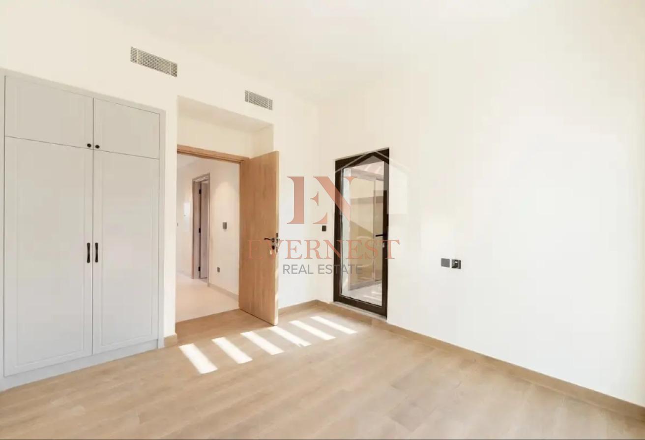 Luxury Lagoon Living | Prime Community photo 5